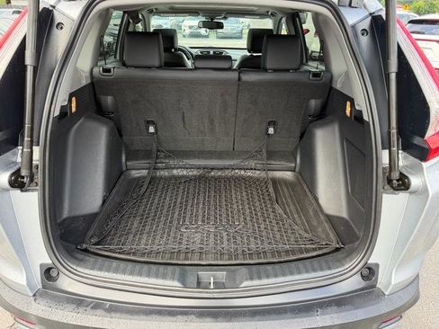 Used 2019 Honda CR-V Touring image 16