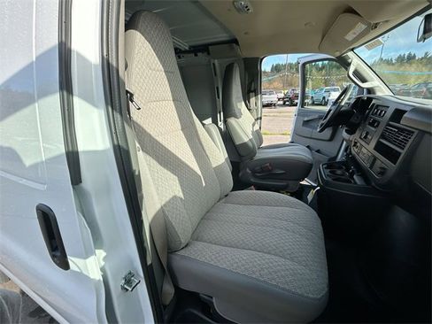 New 2025 Chevrolet Express 2500 image 22