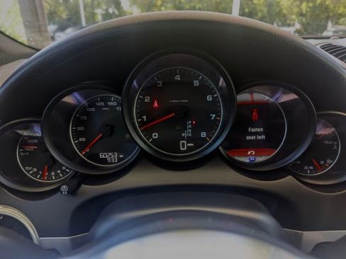 Used 2016 Porsche Cayenne image 15