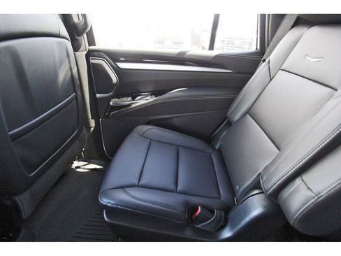 New 2026 Cadillac Escalade 2WD image 12