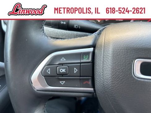Used 2022 Jeep Compass Latitude w/ Sun and Sound Group AWD/4WD image 18
