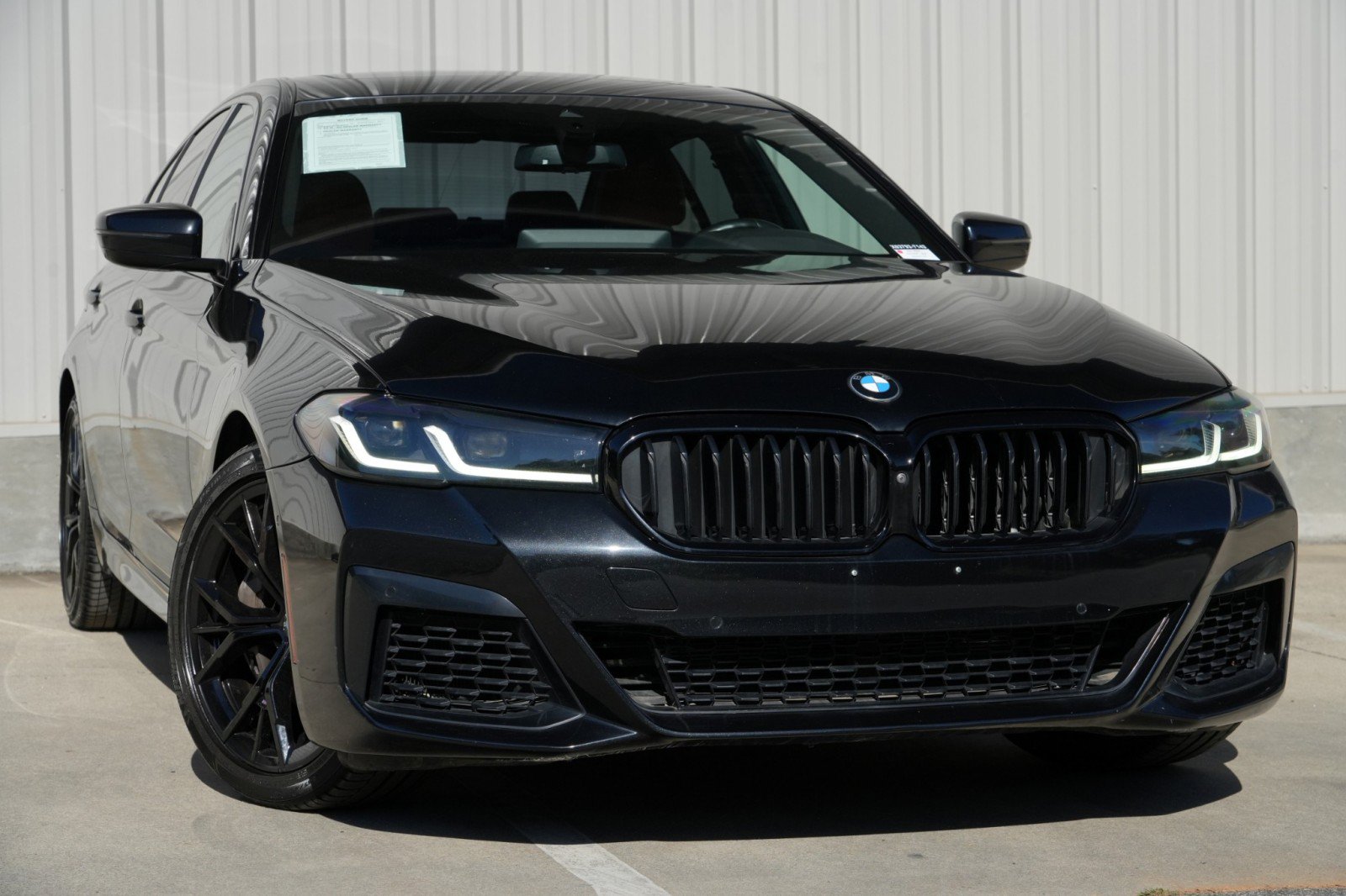 Used 2021 BMW 540i w/ M Sport Package RWD image 4