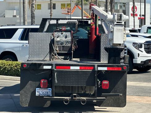 Used 2022 Ford F350 XL w/ Power Equipment Group RWD image 5