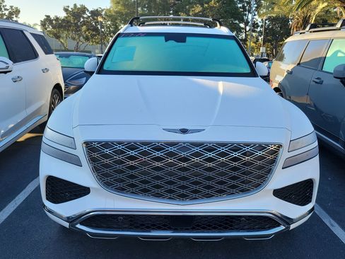 Used 2025 Genesis GV80 2.5T Select image 2