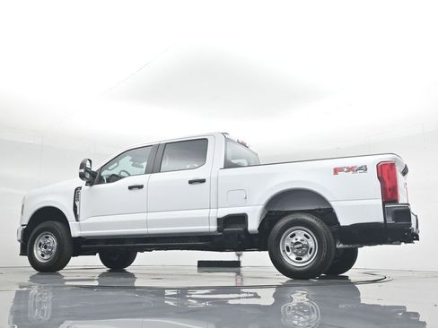 New 2026 Ford F250 XL w/ FX4 Off-Road Package image 51