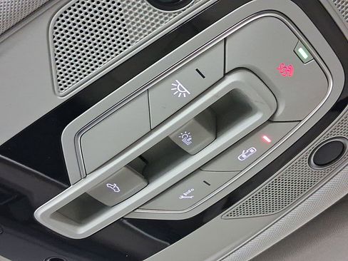 Certified 2024 Audi Q8 e-tron Premium Plus w/ Premium Plus Package image 30