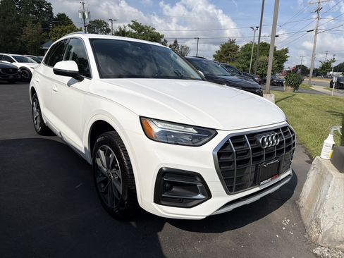 Used 2021 Audi Q5 2.0T Premium Plus w/ Premium Plus Package AWD/4WD image 2