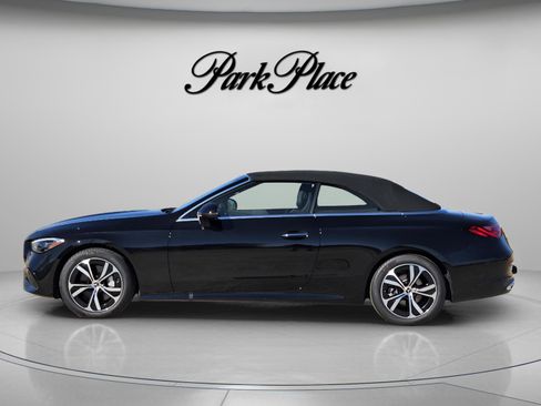 Certified 2025 Mercedes-Benz CLE 300 4MATIC Cabriolet image 3
