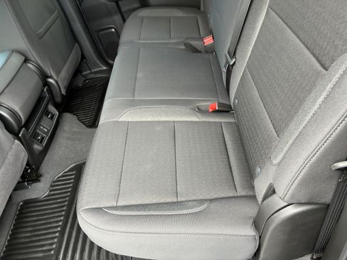Used 2026 Chevrolet Silverado 1500 Custom AWD/4WD image 15