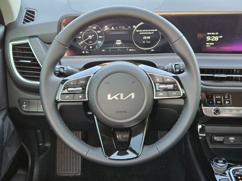 New 2026 Kia Seltos EX image 26