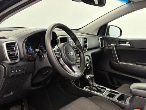 Used 2020 Kia Sportage LX w/ LX Popular Package AWD/4WD image 13