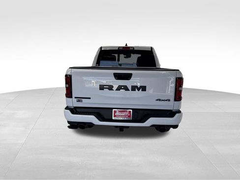 Used 2026 RAM 1500 Big Horn AWD/4WD image 4