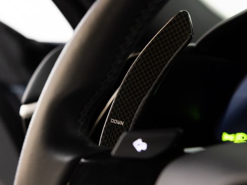 Certified 2021 Ferrari Roma RWD image 81