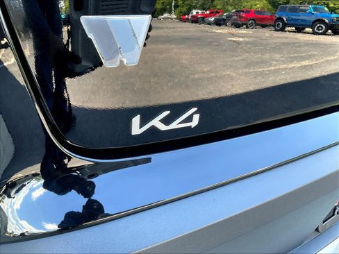 Used 2025 Kia K4 FWD image 23