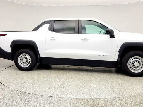 Used 2024 Chevrolet Silverado EV W/T AWD/4WD image 4