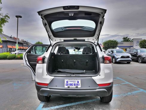 Used 2022 Chevrolet TrailBlazer LS FWD image 15