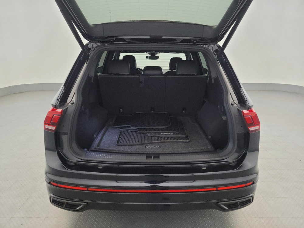 Used 2022 Volkswagen Tiguan SE R-Line AWD/4WD image 29