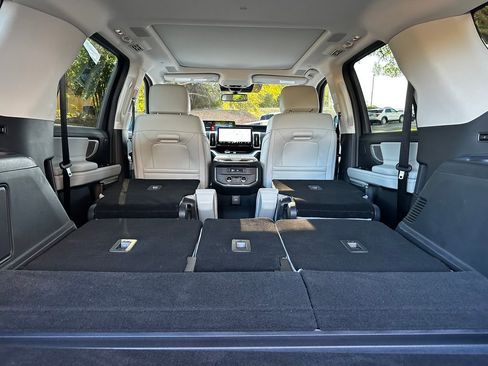 New 2025 Ford Expedition Platinum w/ Platinum Ultimate Package image 62