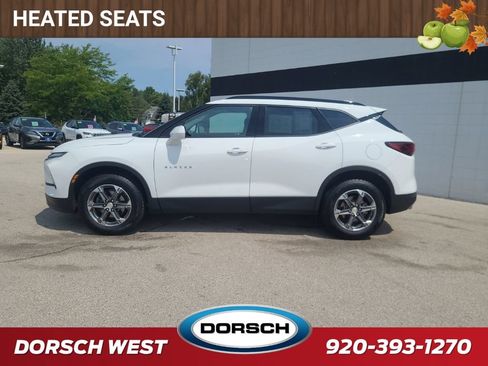Used 2023 Chevrolet Blazer LT w/ Convenience Package AWD/4WD image 3