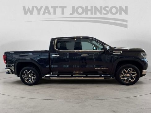 New 2026 GMC Sierra 1500 SLT w/ SLT Premium Package AWD/4WD image 6