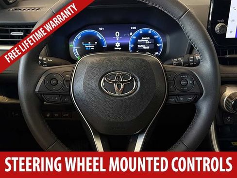 Used 2023 Toyota RAV4 XSE AWD/4WD image 12