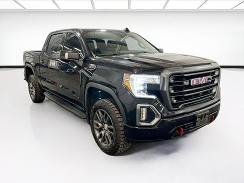 Used 2022 GMC Sierra 1500 AT4 w/ AT4 Premium Package AWD/4WD image 3