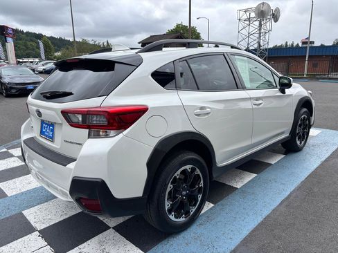 Used 2022 Subaru Crosstrek 2.0i Premium w/ Popular Package #3 AWD/4WD image 5