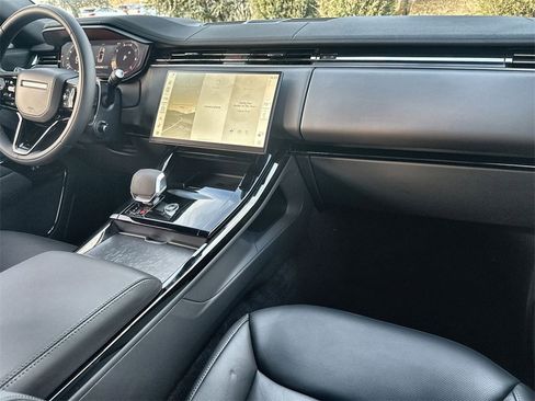 New 2026 Land Rover Range Rover Sport Dynamic SE image 14
