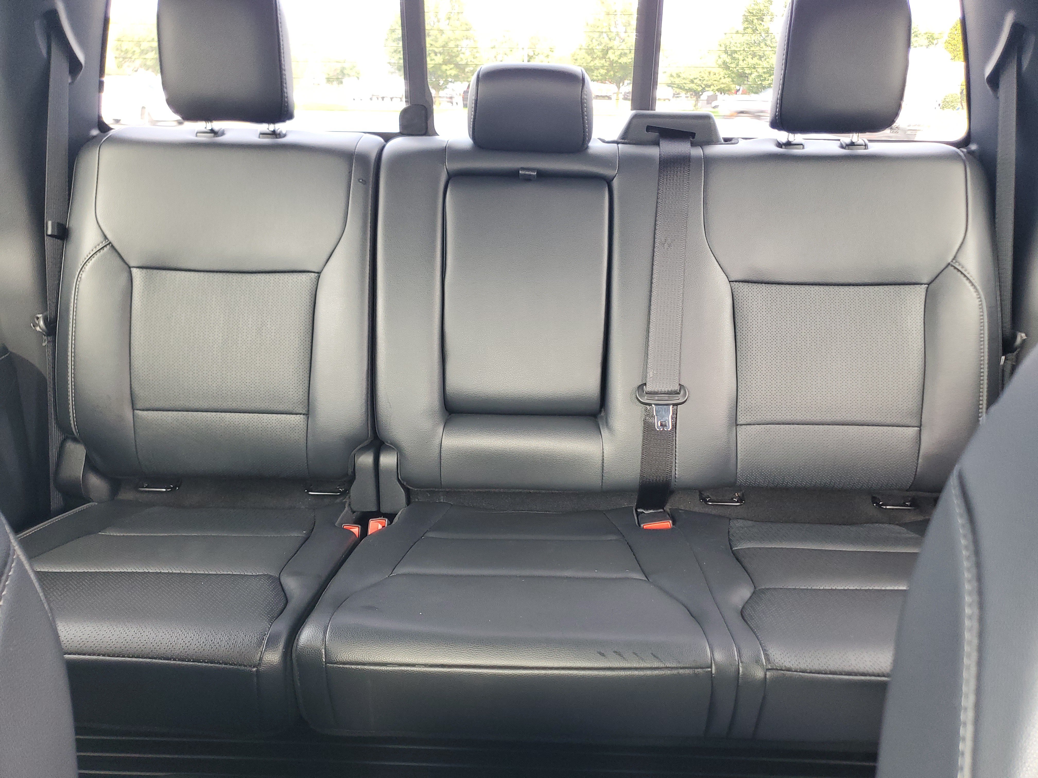 Used 2024 Ford F150 Lariat w/ Equipment Group 502A High AWD/4WD image 19