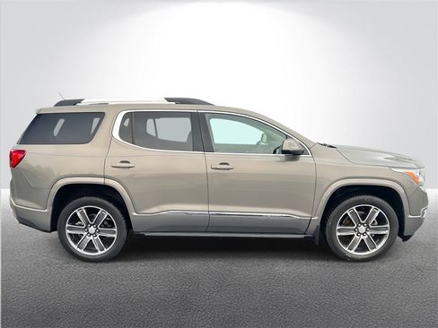Certified 2019 GMC Acadia Denali w/ Technology Package image 6