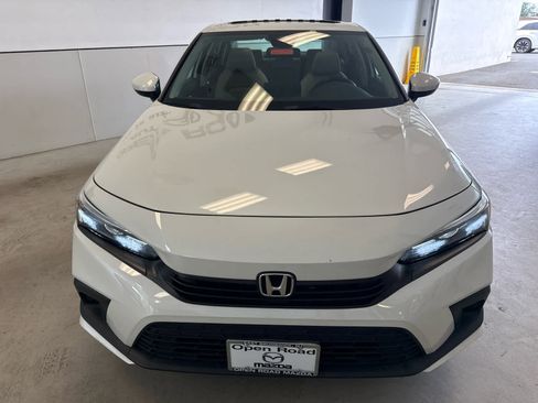 Used 2023 Honda Civic EX image 1