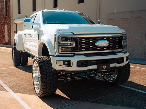 Used 2026 Ford F450 Platinum w/ Platinum Plus Package AWD/4WD image 7