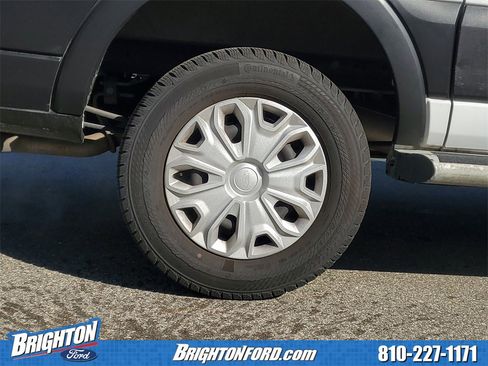 Certified 2024 Ford Transit 250 Low Roof w/ Exterior Upgrade Package image 5