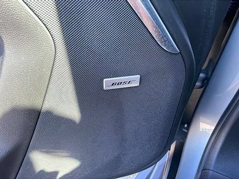 Used 2025 GMC Yukon XL Denali AWD/4WD image 28