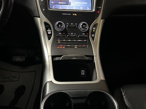 Used 2020 Lincoln Nautilus FWD w/ Equipment Group 101A image 23