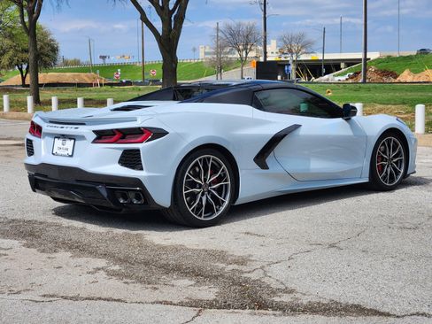 Used 2023 Chevrolet Corvette Stingray Premium Conv w/ Z51 Performance Package image 5