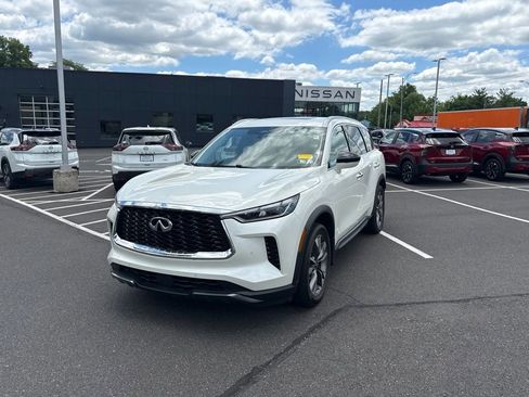 Used 2022 INFINITI QX60 Luxe w/ Cargo Package AWD/4WD image 1