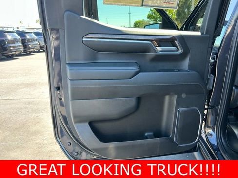 Used 2023 GMC Sierra 1500 Elevation image 13