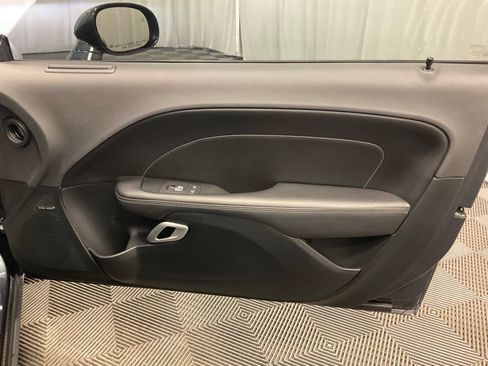 Used 2016 Dodge Challenger R/T Scat Pack w/ Leather Interior Group RWD image 30