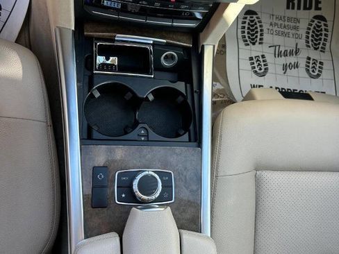 Used 2014 Mercedes-Benz E 350 Sedan image 27