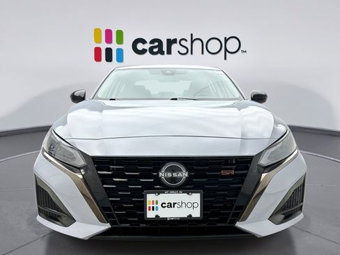 Used 2023 Nissan Altima 2.5 SR image 8