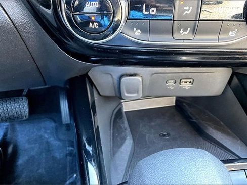 Used 2026 Chevrolet Trax ACTIV w/ Sunroof Package image 15