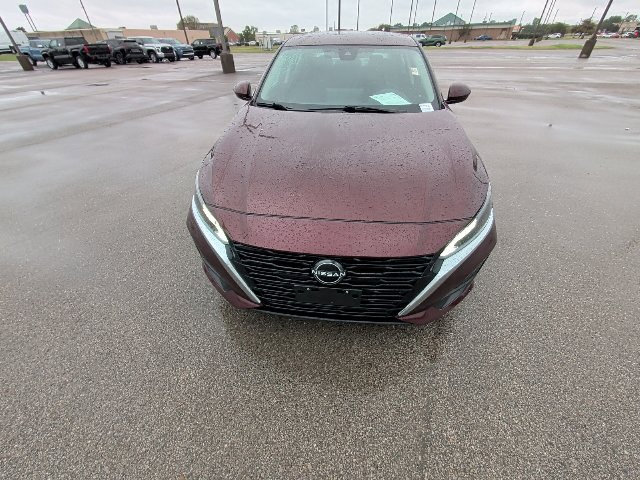 Used 2023 Nissan Altima 2.5 SV w/ SV Premium Package FWD image 16