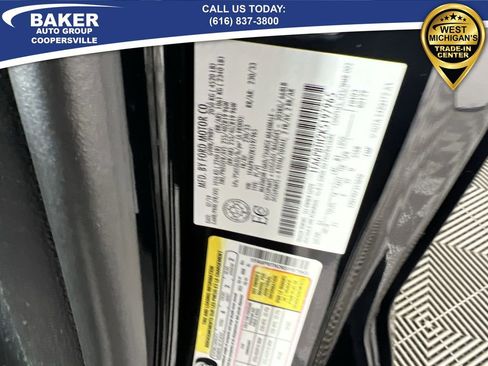 Used 2019 Ford Mustang EcoBoost w/ Equipment Group 101A image 32