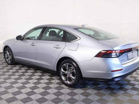 Used 2023 Honda Accord EX image 6