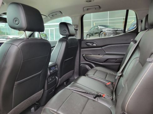 Used 2020 GMC Acadia SLT w/ Trailering Package FWD image 26