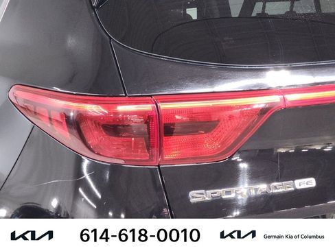 Used 2017 Kia Sportage LX image 15