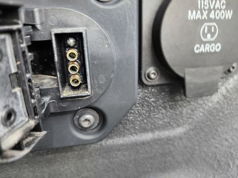 Used 2023 RAM 3500 Laramie w/ Night Edition image 29