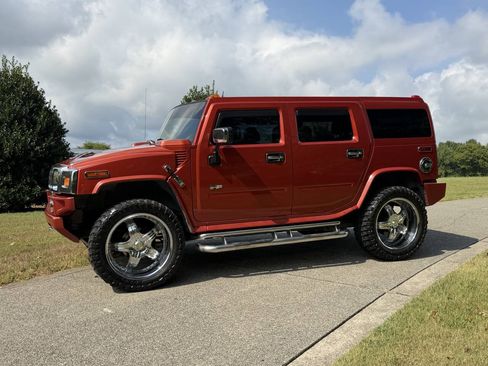 Used 2003 HUMMER H2 w/ Preferred Equipment Group AWD/4WD image 2