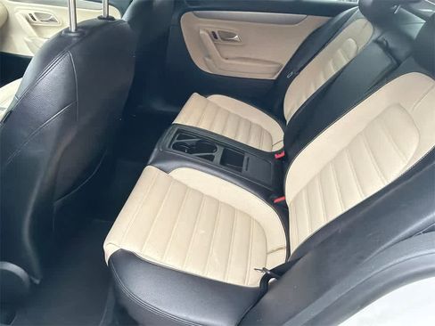 Used 2012 Volkswagen CC Sport image 17